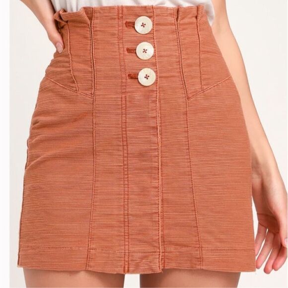 BEAUTIFUL UNIQUE Free People Every Minute Every Hour Terra Cotta Button-Up Mini - Picture 2 of 8